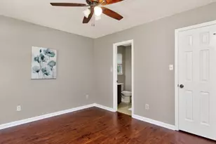 4212 Bluffs Ln, Durham, NC 27712 - Photo 13