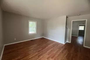 918 Durham St, Fuquay-Varina, NC 27526 - Photo 3