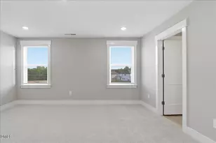 3525 Blythedale Ln, Raleigh, NC 27616 - Photo 23