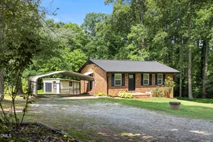 437 Woodsdale Rd, Roxboro, NC 27573 - Photo 7