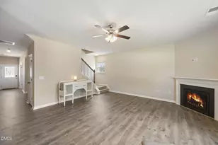 27 Winterberry Wy, Fuquay Varina, NC 27526 - Photo 13