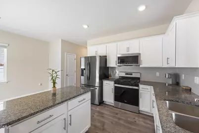 27 Winterberry Way, Fuquay Varina, NC 27526 - Photo 19