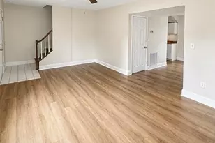 113 Brightwood Cir, Dunn, NC 28334 - Photo 3