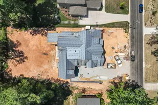 1021 Manchester Dr, Raleigh, NC 27609 - Photo 7