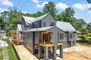 1021 Manchester Dr, Raleigh, NC 27609 - Photo 7