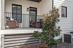 605 Smedes Pl, Raleigh, NC 27605 - Photo 15