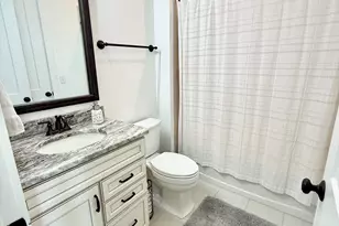 108 Acorn Xing Rd, Holly Springs, NC 27540 - Photo 7