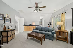 306 Kettlebridge Dr, Cary, NC 27511 - Photo 51