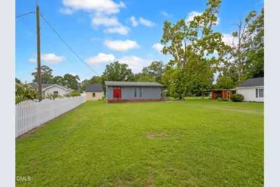 207 Price Street, Pine Level, NC 27576 - Photo 27