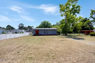 207 Price St, Pine Level, NC 27576 - Photo 29