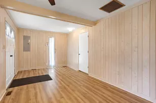 207 Price St, Pine Level, NC 27576 - Photo 5