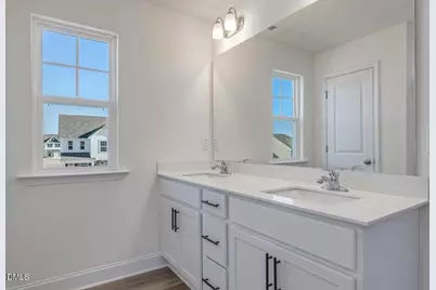 936 Channel Drop Lp, Zebulon, NC 27597 - Photo 15
