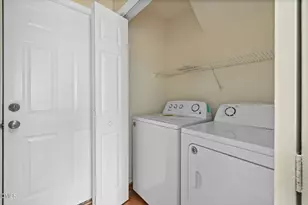 1524 Clover Ridge Ct, Raleigh, NC 27610 - Photo 13