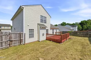 1524 Clover Ridge Ct, Raleigh, NC 27610 - Photo 27