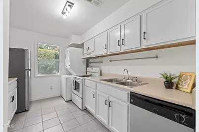 213 Schultz Street, Chapel Hill, NC 27514 - Photo 11
