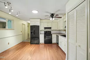 106 Martin St, Dunn, NC 28334 - Photo 15