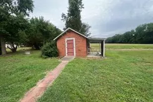 1484 Brinkley Rd, Dunn, NC 28334 - Photo 17