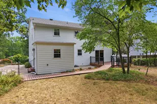 5101 Sandlewood Dr, Raleigh, NC 27609 - Photo 39