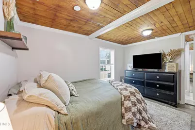215 W Brocklyn Street, Benson, NC 27504 - Photo 17