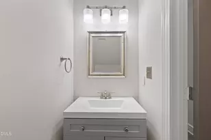7504 Waverly Pl, Raleigh, NC 27613 - Photo 49