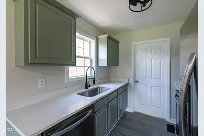 26 Weatherspoon Lane, Smithfield, NC 27577 - Photo 5