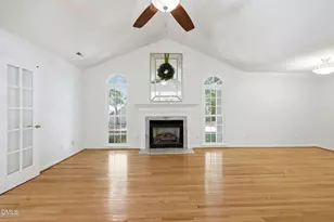 907 Serviceberry Ct, Knightdale, NC 27545 - Photo 9