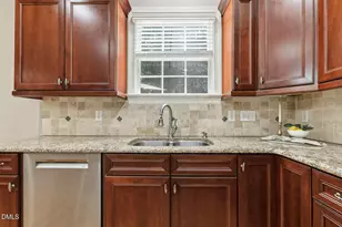 113 Grantwood Dr, Holly Springs, NC 27540 - Photo 15