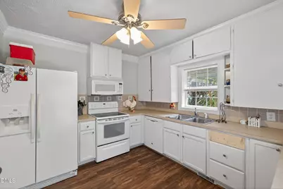 2544 Holiday Avenue, Zebulon, NC 27597 - Photo 13