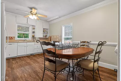 2544 Holiday Avenue, Zebulon, NC 27597 - Photo 15