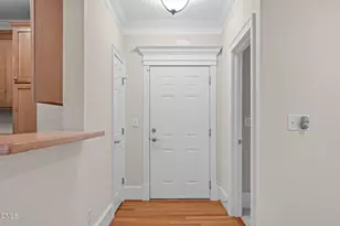 928 Portstewart Dr, Cary, NC 27519 - Photo 11