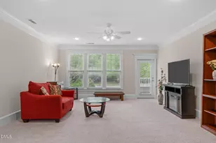 928 Portstewart Dr, Cary, NC 27519 - Photo 13