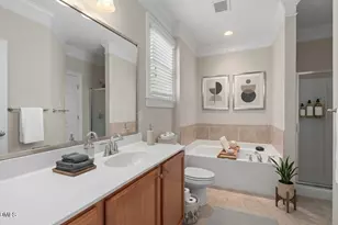 928 Portstewart Dr, Cary, NC 27519 - Photo 3