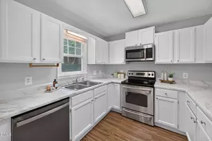 1506 Township Cir, Raleigh, NC 27609 - Photo 33