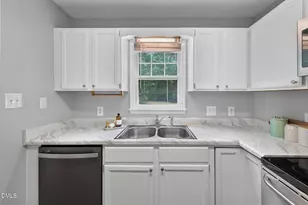 1506 Township Cir, Raleigh, NC 27609 - Photo 31