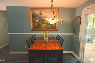 5926 Suncreek Ct, Raleigh, NC 27606 - Photo 5