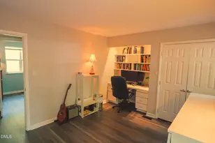 5926 Suncreek Ct, Raleigh, NC 27606 - Photo 21