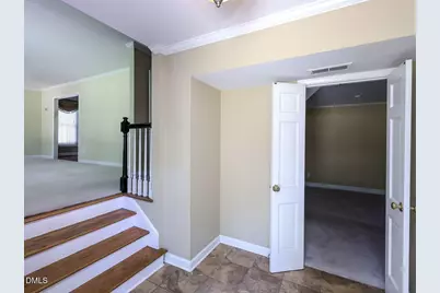 516 Blakewood Drive, Raleigh, NC 27609 - Photo 3
