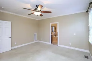 516 Blakewood Dr, Raleigh, NC 27609 - Photo 27