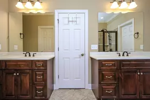 516 Blakewood Dr, Raleigh, NC 27609 - Photo 31