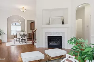 419 Hilltop View St, Cary, NC 27513 - Photo 9
