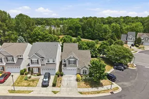 419 Hilltop View St, Cary, NC 27513 - Photo 3