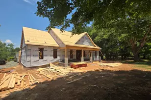 2550 Millbrook Dr, Haw River, NC 27258 - Photo 3