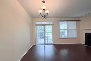 124 Longchamp Ln, Cary, NC 27519 - Photo 7