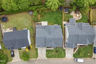 7608 Silver View Ln, Raleigh, NC 27613 - Photo 5