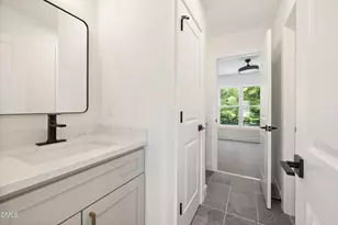 7608 Silver View Ln, Raleigh, NC 27613 - Photo 45