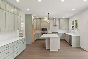 7608 Silver View Ln, Raleigh, NC 27613 - Photo 17