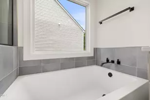 7608 Silver View Ln, Raleigh, NC 27613 - Photo 61