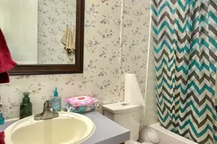 10608 Hicksboro Rd, Oxford, NC 27565 - Photo 19