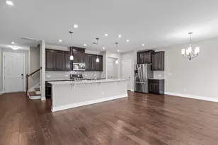 814 Rymark Ct, Cary, NC 27513 - Photo 11