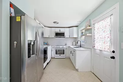 3912 Memory Lane, Raleigh, NC 27604 - Photo 9